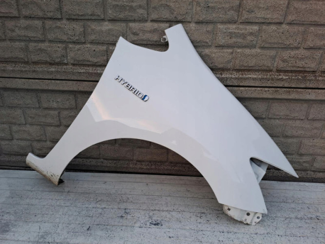 TOYOTA AURIS LIFT 2010-2013 BŁOTNIK PRZEDNI PRAWY - (16900157252)