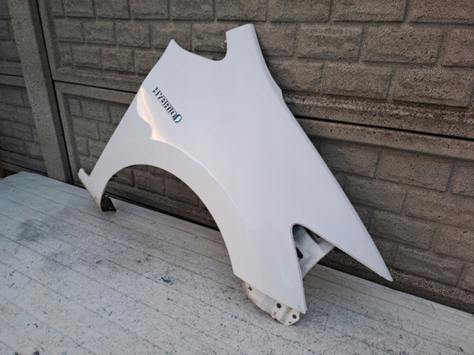 TOYOTA AURIS LIFT 2010-2013 BŁOTNIK PRZEDNI PRAWY - (16900157252)