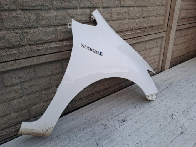 TOYOTA AURIS LIFT 2010-2013 BŁOTNIK PRZEDNI PRAWY - (16900157252)