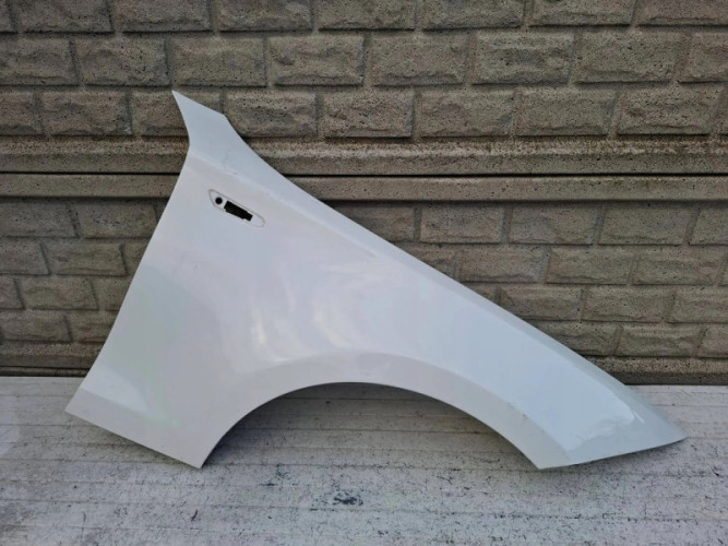 BŁOTNIK PRAWY PRZEDNI BMW 1 E81 E82 E87 E88 04-11 - (16925514912)
