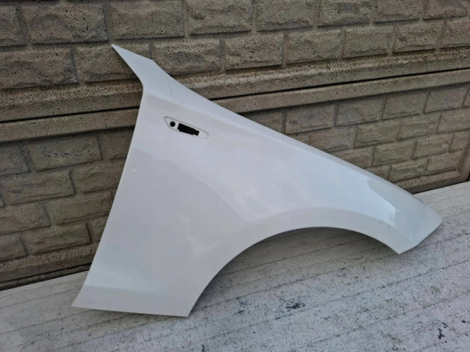 BŁOTNIK PRAWY PRZEDNI BMW 1 E81 E82 E87 E88 04-11 - (16925514912)