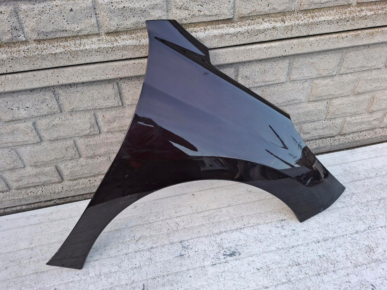 PEUGEOT 207 2006 - 2017 BŁOTNIK PRZEDNI PRAWY - (16925889823)