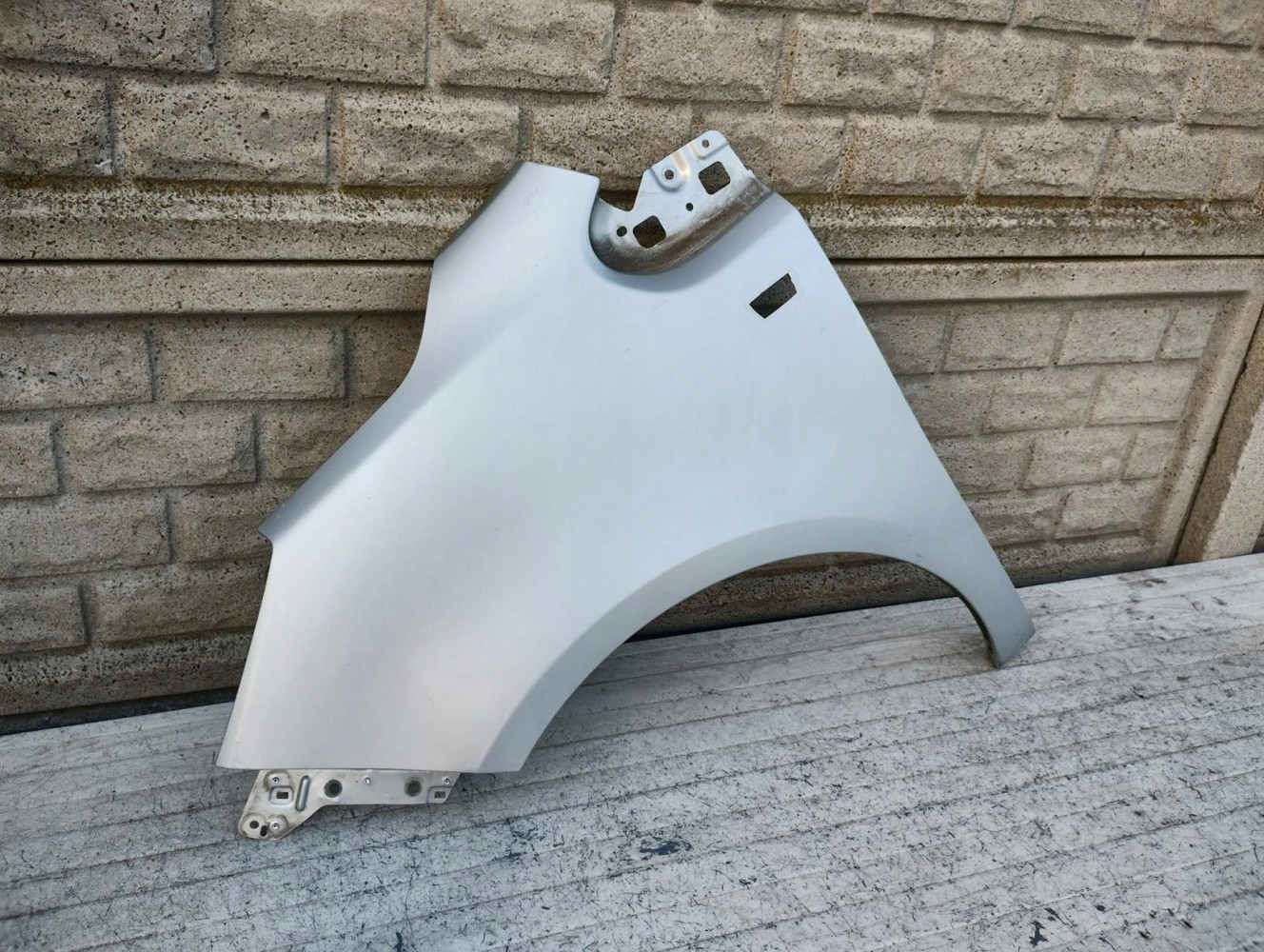 OPEL MERIVA B 2 2011-2019 BŁOTNIK PRZEDNI LEWY - (16964211101)