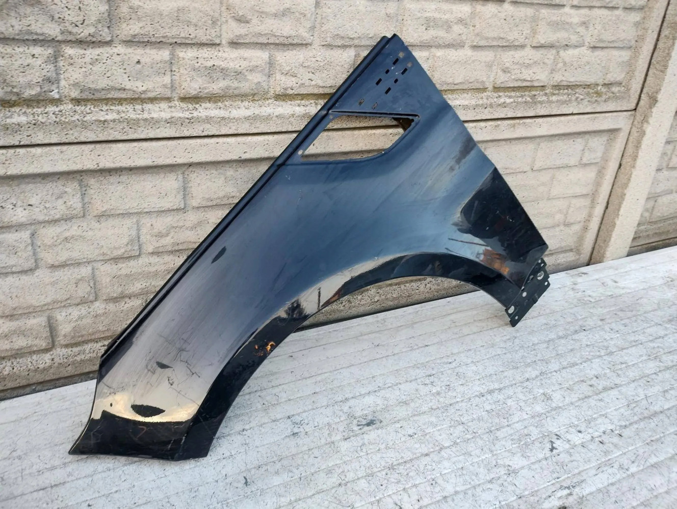 BŁOTNIK PRZEDNI LEWY LAND ROVER SPORT 2 13- - (16964352308)