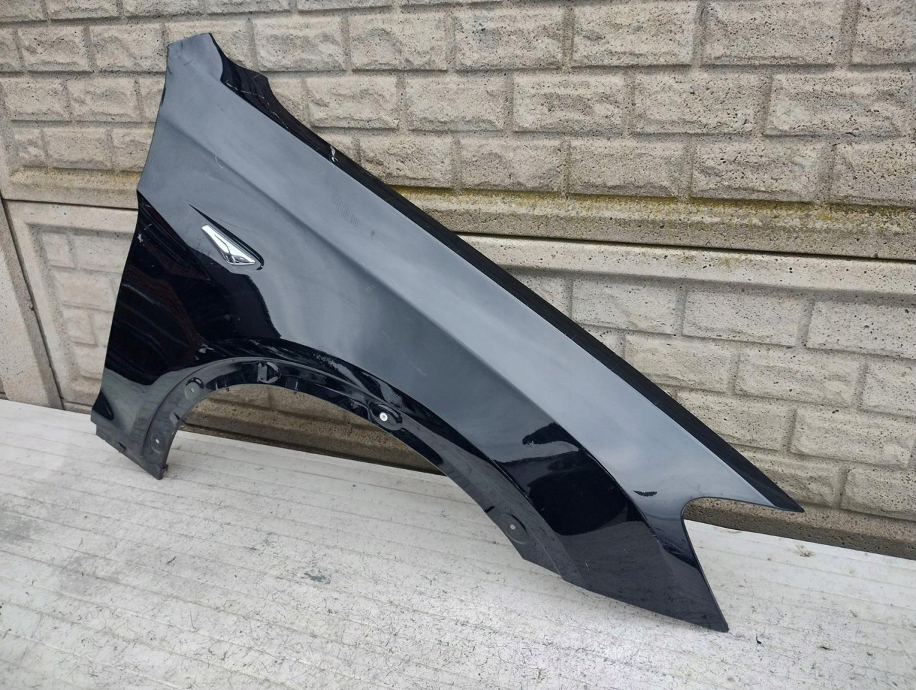 BŁOTNIK PRZEDNI PRAWY BMW X3 X4 F25 F26 2010-17 - (16968243088)