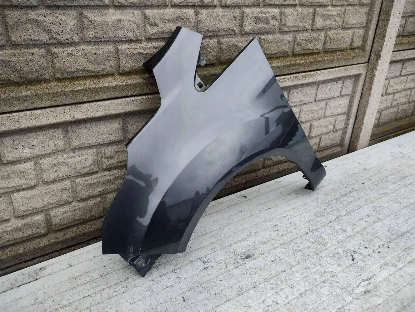 BŁOTNIK PRZEDNI LEWY FORD B-MAX 2013-20 - (16968263015)
