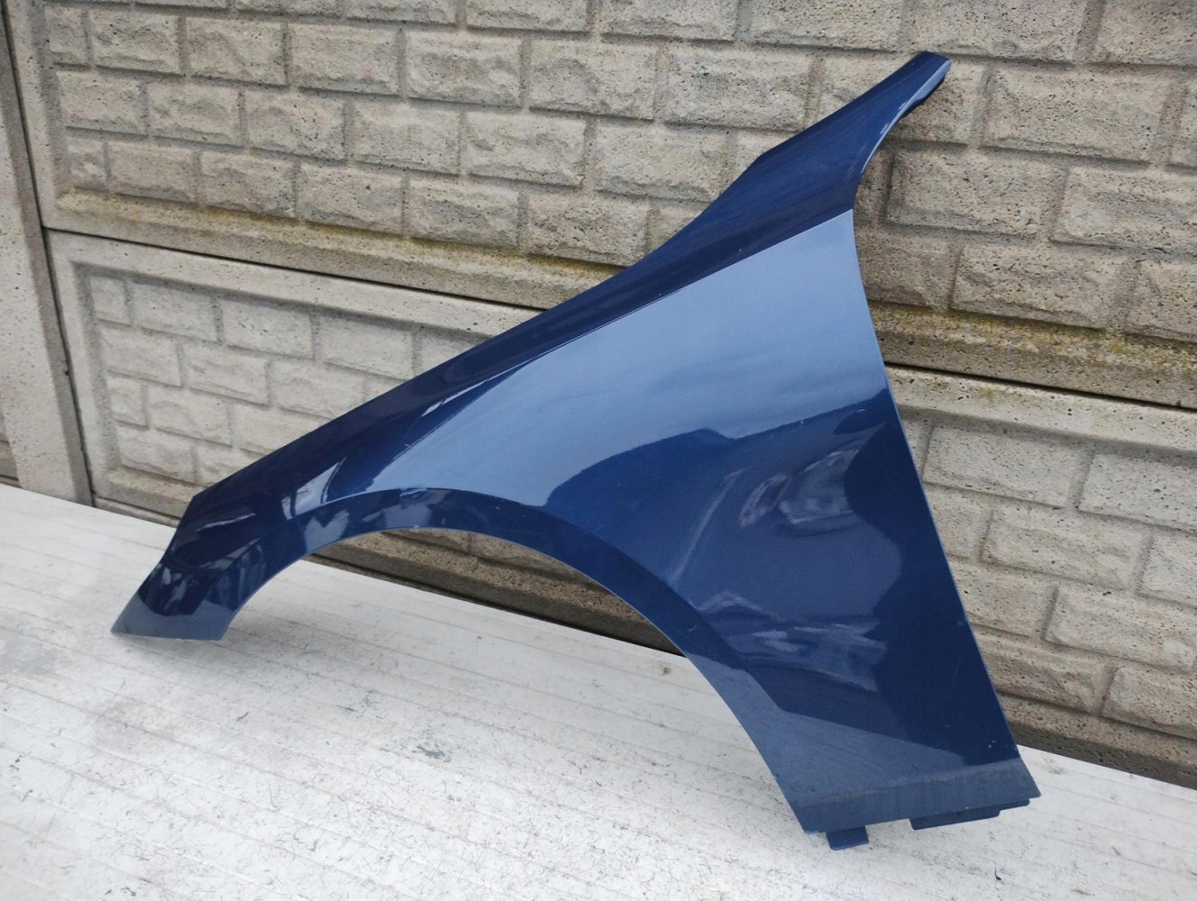 BMW 5 G60 BŁOTNIK LEWY 2023- - (16968308980)