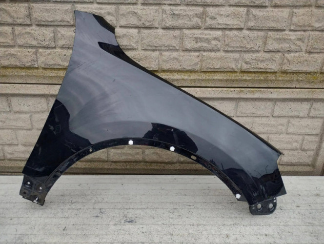 BŁOTNIK PRZEDNI PRAWY VW TOUAREG 2010-18 - (16979333487)
