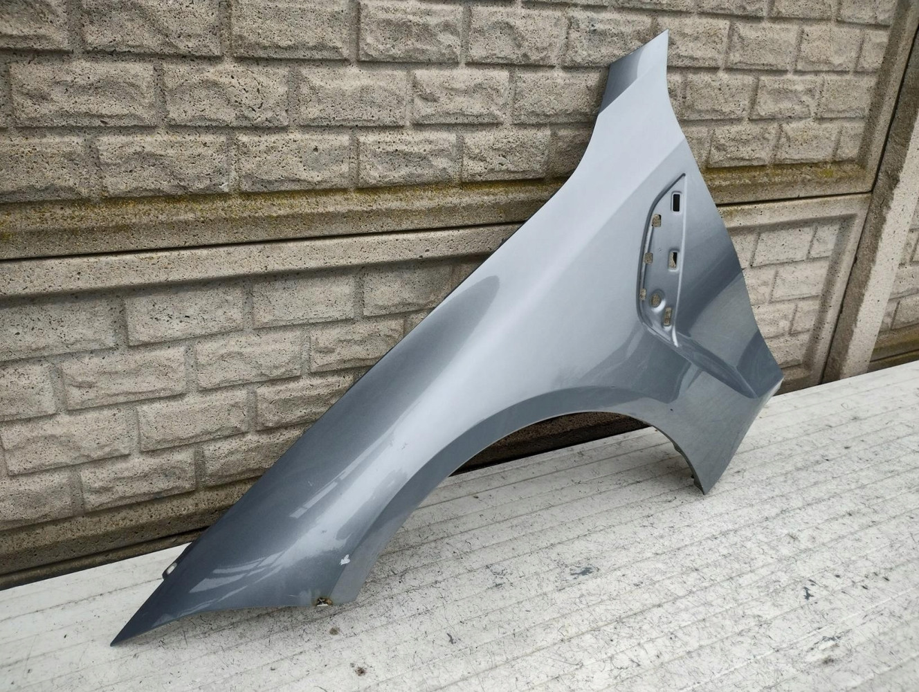 BMW M3 G80 BŁOTNIK LEWY PRZEDNI - (16979358262)
