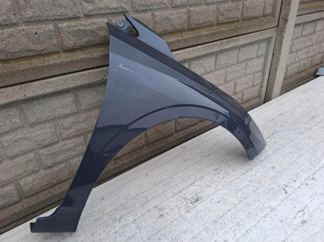 HYUNDAI I20 21-24 BŁOTNIK PRZEDNI PRAWY - (17035197412)