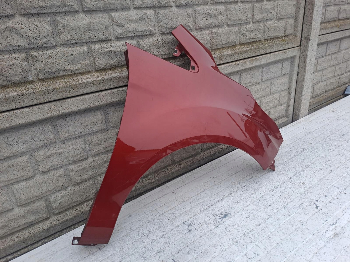 BŁOTNIK PRZEDNI PRAWY FORD B-MAX 12-20 - (17051316005)