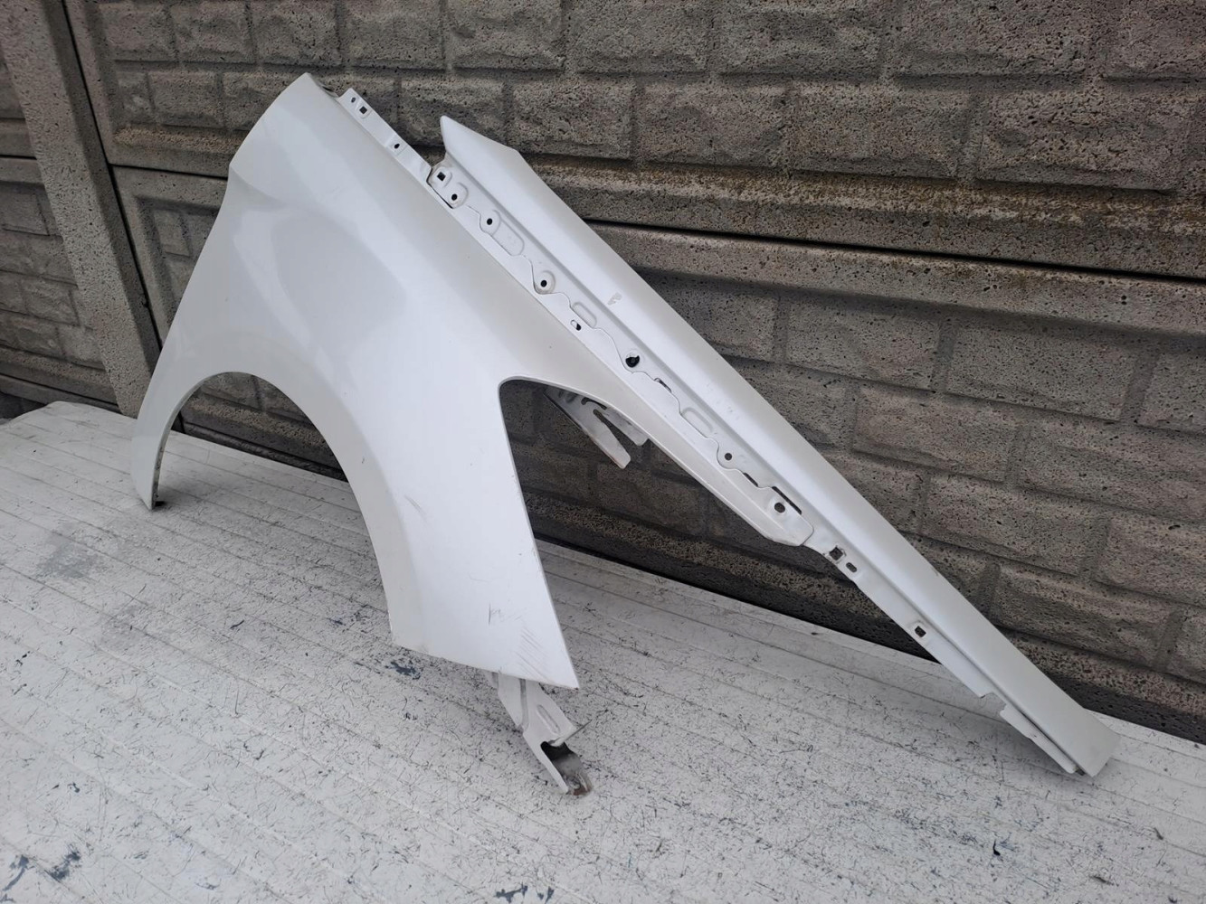 CITROEN DS5 DS 5 11-15 BŁOTNIK PRAWY PRZEDNI - (17051328587)