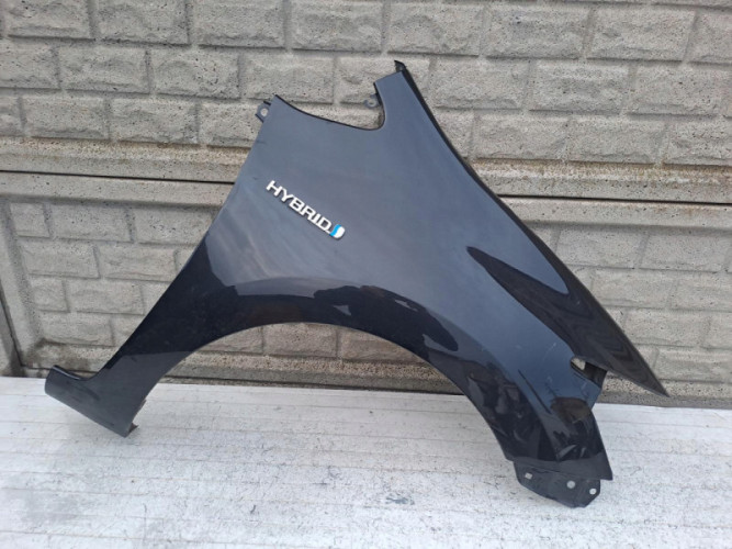 TOYOTA AURIS LIFT 2010-2013 BŁOTNIK PRZEDNI PRAWY - (17077687666)