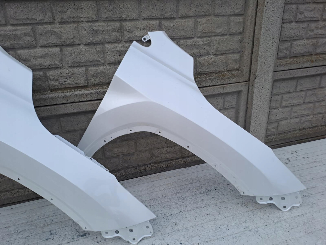 LEXUS RX 350/450H 16-24 BŁOTNIK PRAWY PRZEDNI - (17077754406)