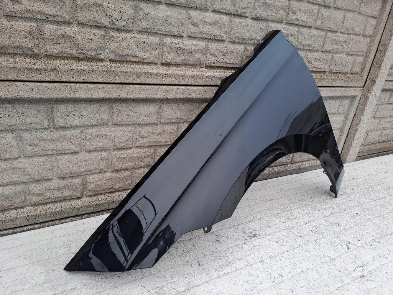 BŁOTNIK PRZEDNI LEWY VW VOLKSWAGEN ID7 ID 7 - (17078130764)