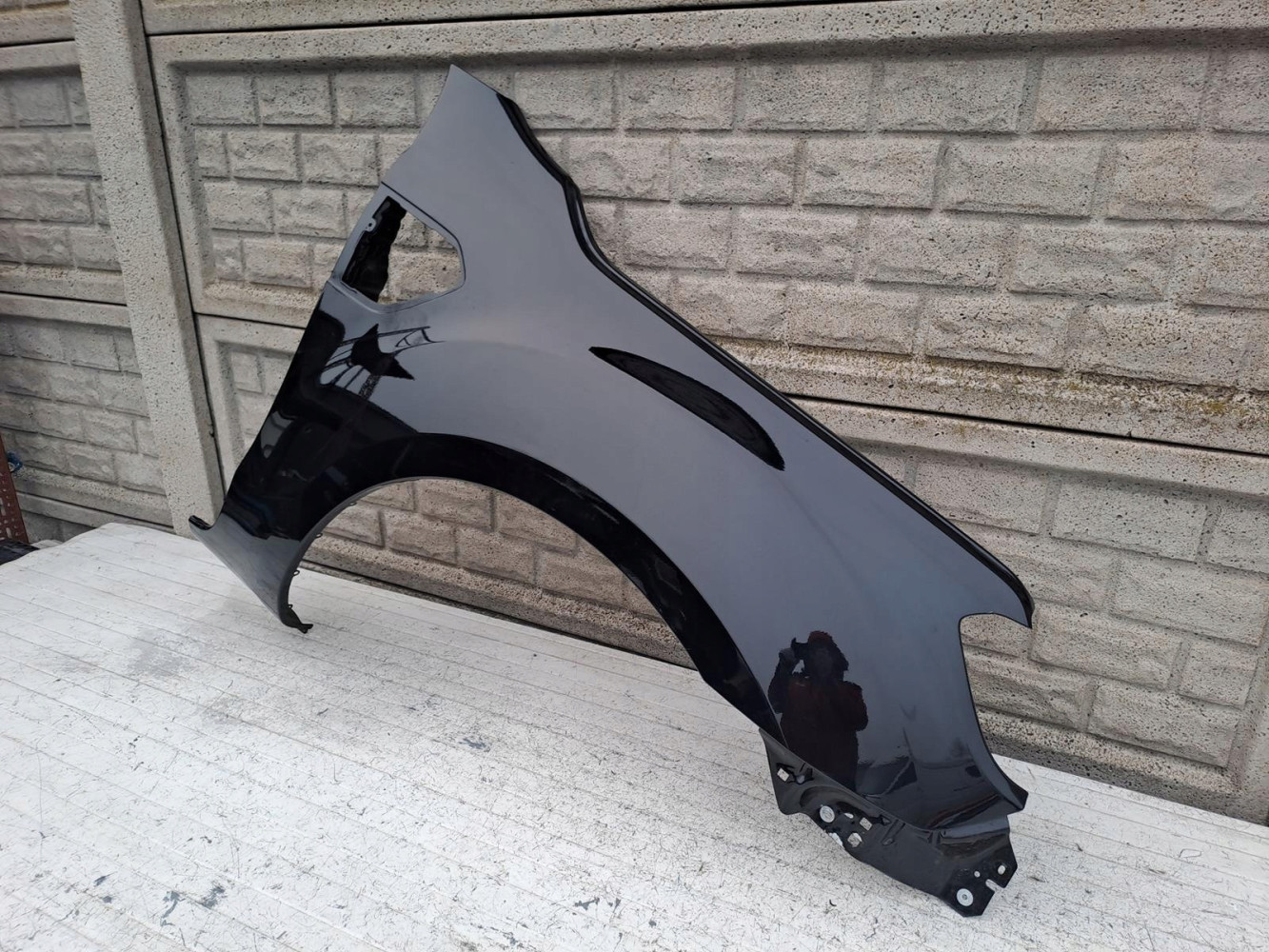 FORD RANGER LIFT 17-22 BŁOTNIK PRAWY PRZEDNI - (17078371785)