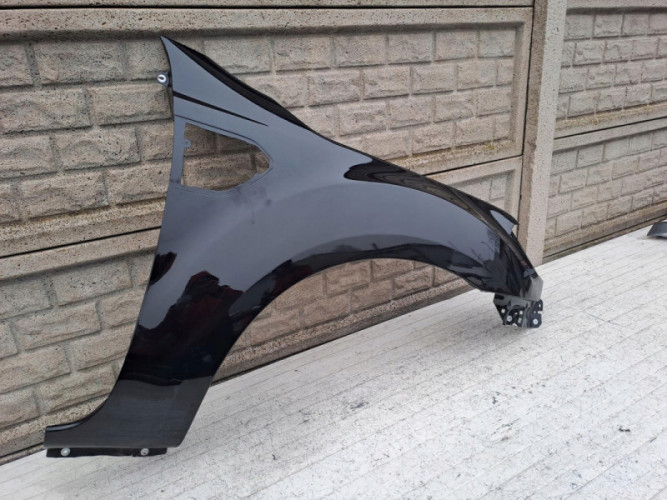 FORD RANGER LIFT 17-22 BŁOTNIK PRAWY PRZEDNI - (17078371785)