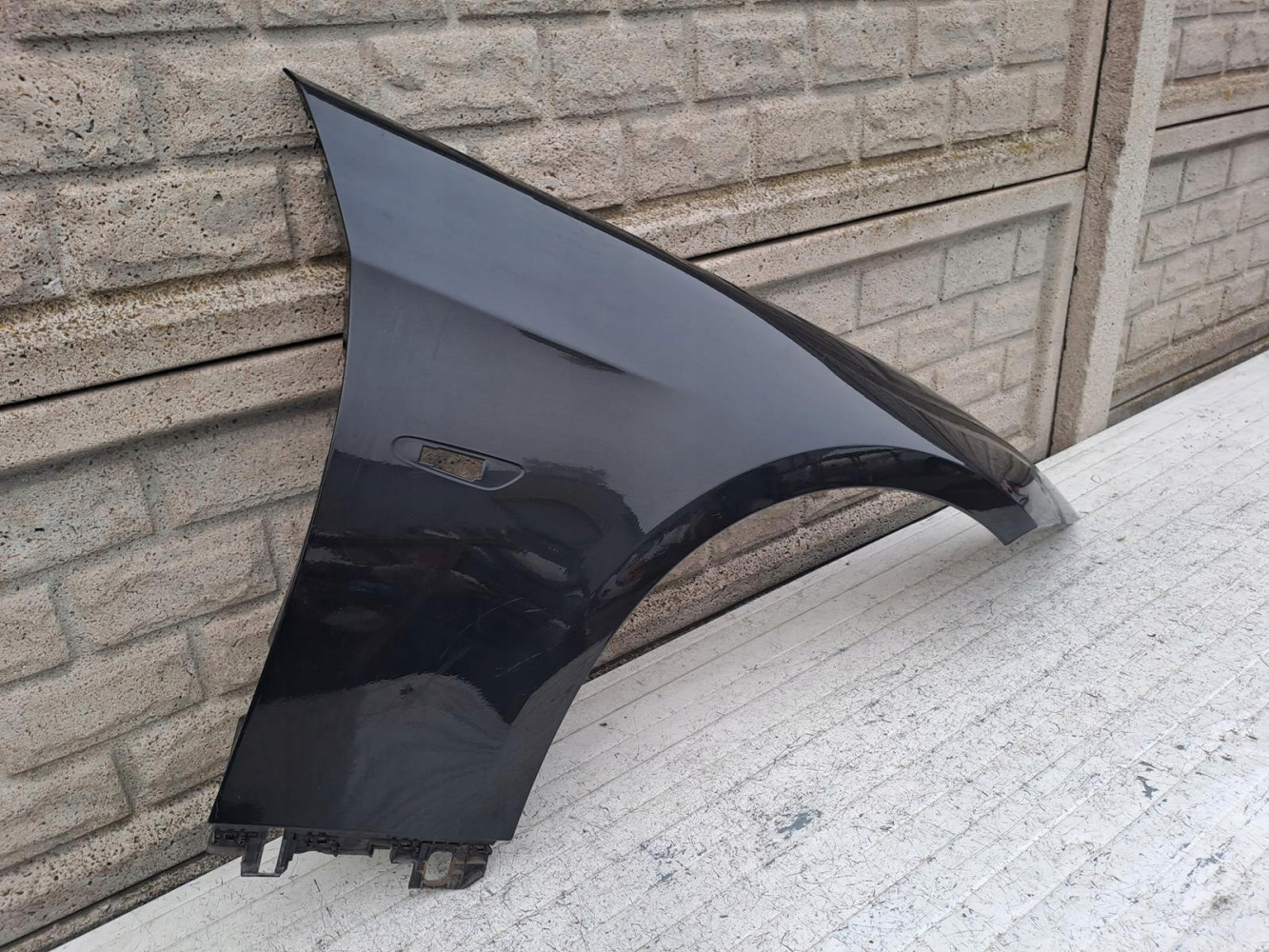 BMW 3 E92 E93 COUPE BŁOTNIK PRZEDNI PRAWY - (17078426791)