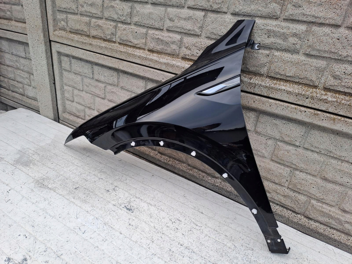 VW TIGUAN 2 II LIFT 2021- BŁOTNIK LEWY PRZEDNI - (17078657938)