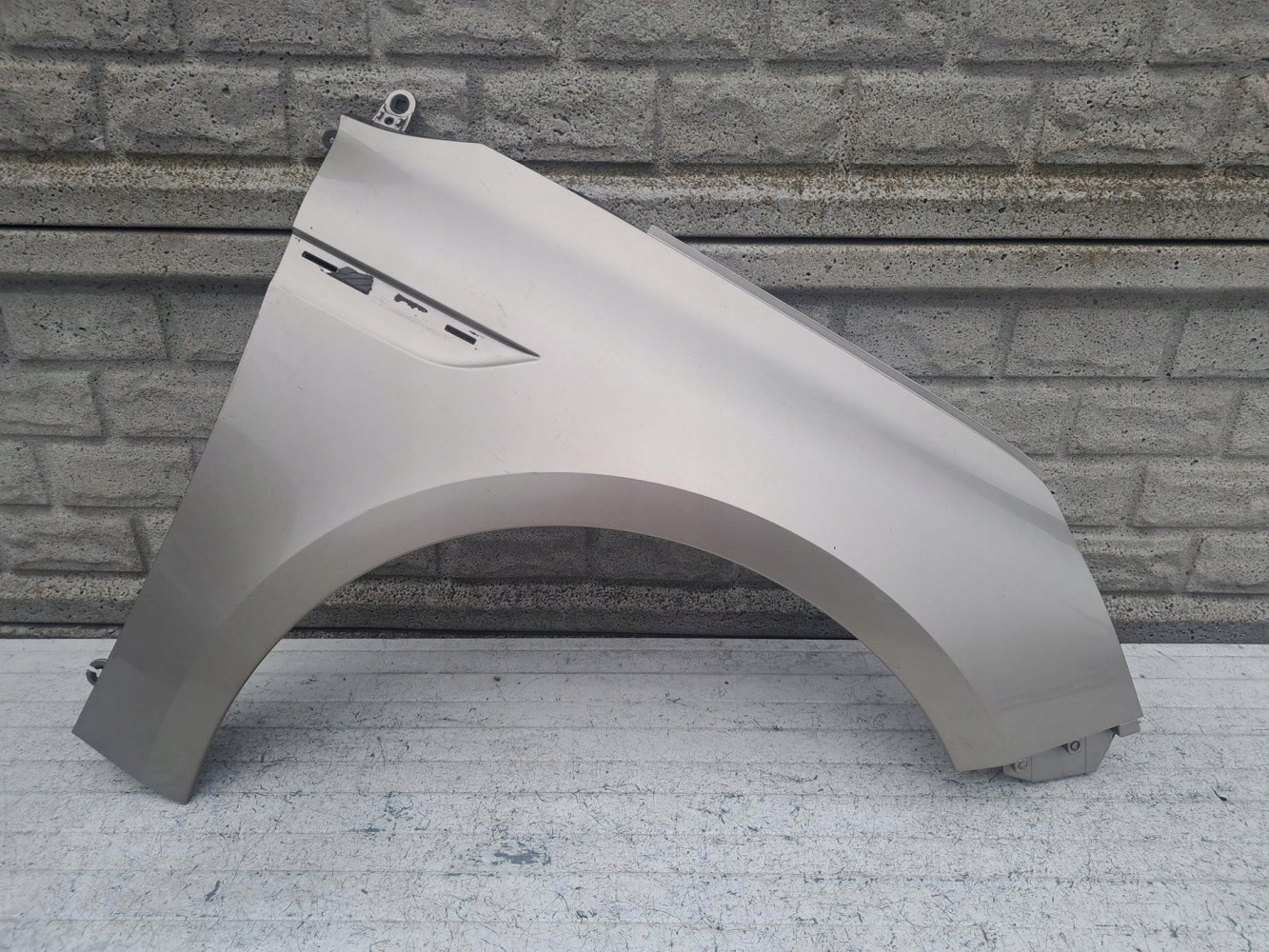 RENAULT MEGANE IV 4 16-22 BŁOTNIK PRAWY PRZEDNI - (17100895659)