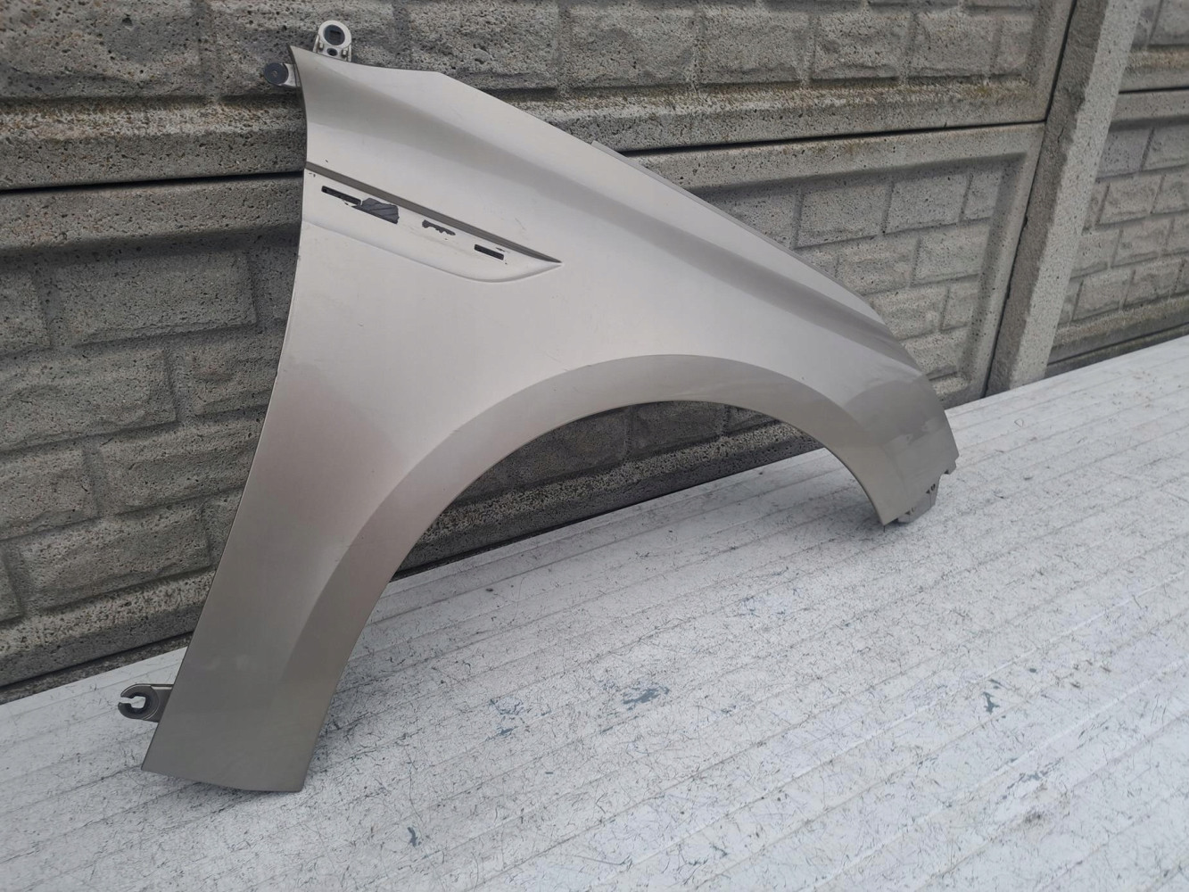 RENAULT MEGANE IV 4 16-22 BŁOTNIK PRAWY PRZEDNI - (17100895659)