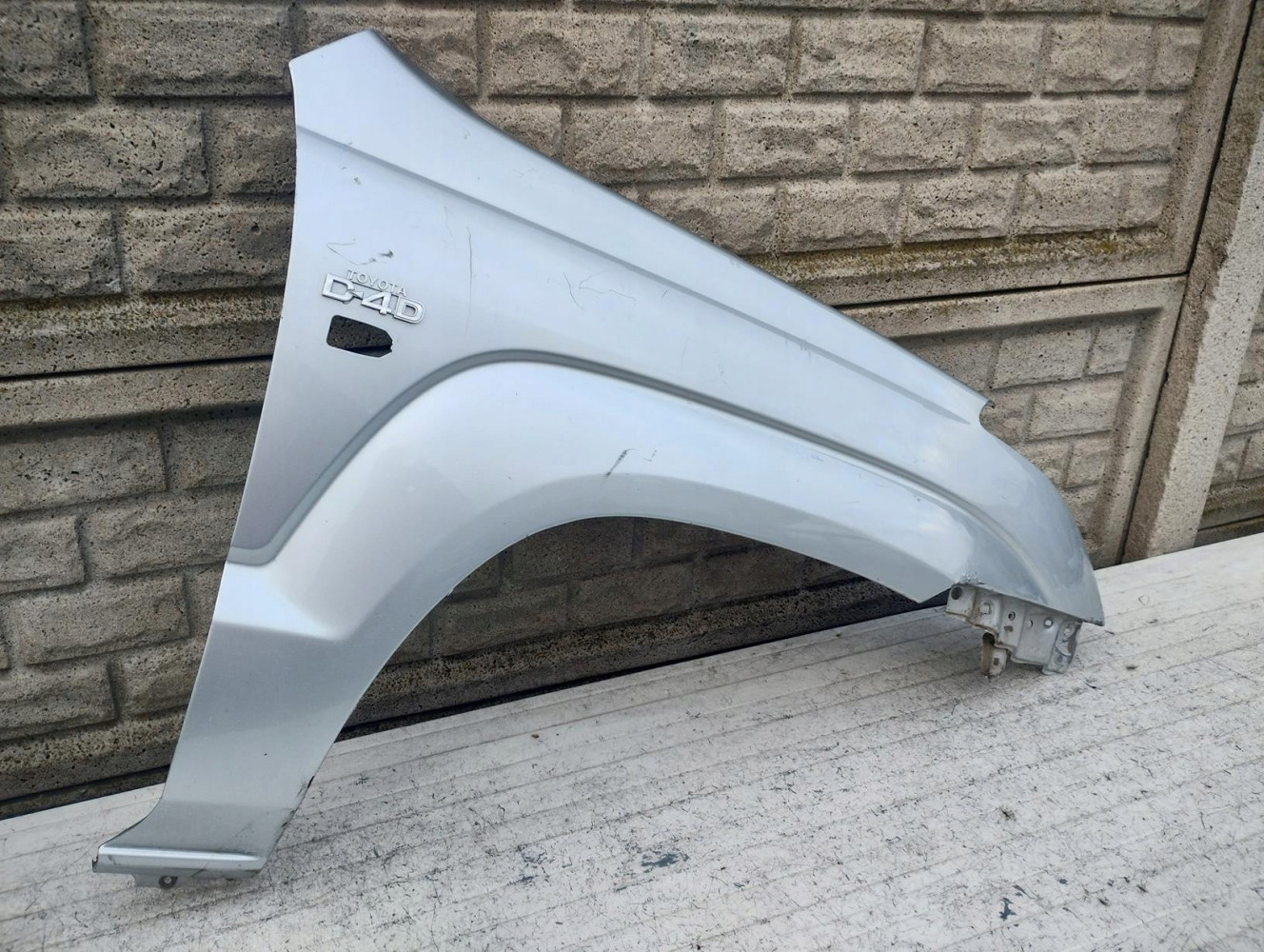 TOYOTA LAND CRUISER J120 2002-09 BŁOTNIK PRAWY - (17110916321)