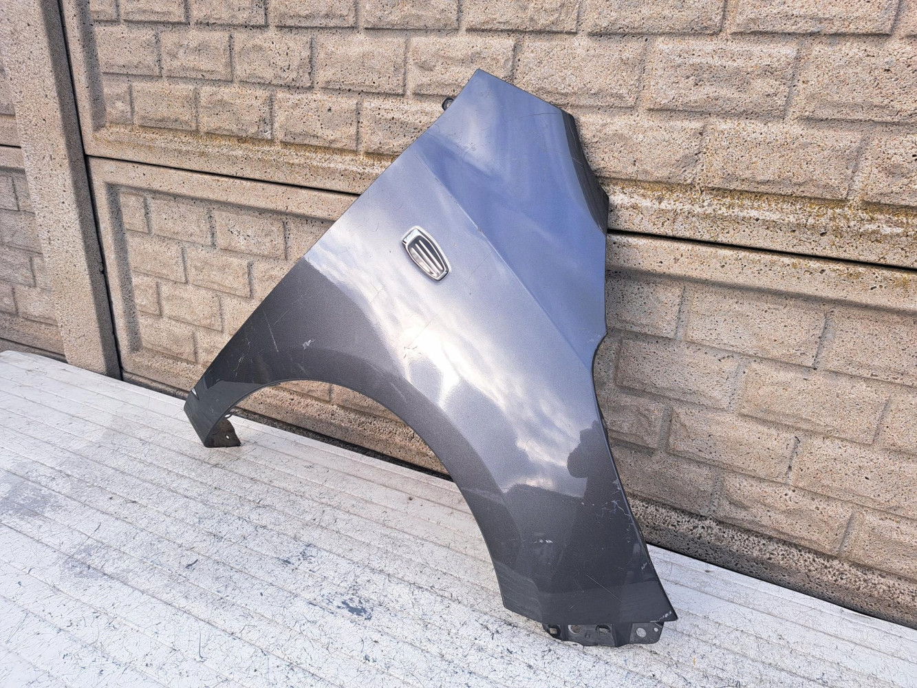 HYUNDAI I10 2008-2013 BŁOTNIK PRZEDNI PRAWY - (17116569430)