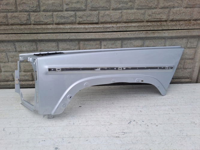 MERCEDES G KLASA W463 W464 BŁOTNIK LEWY PRZEDNI - (17130631536)