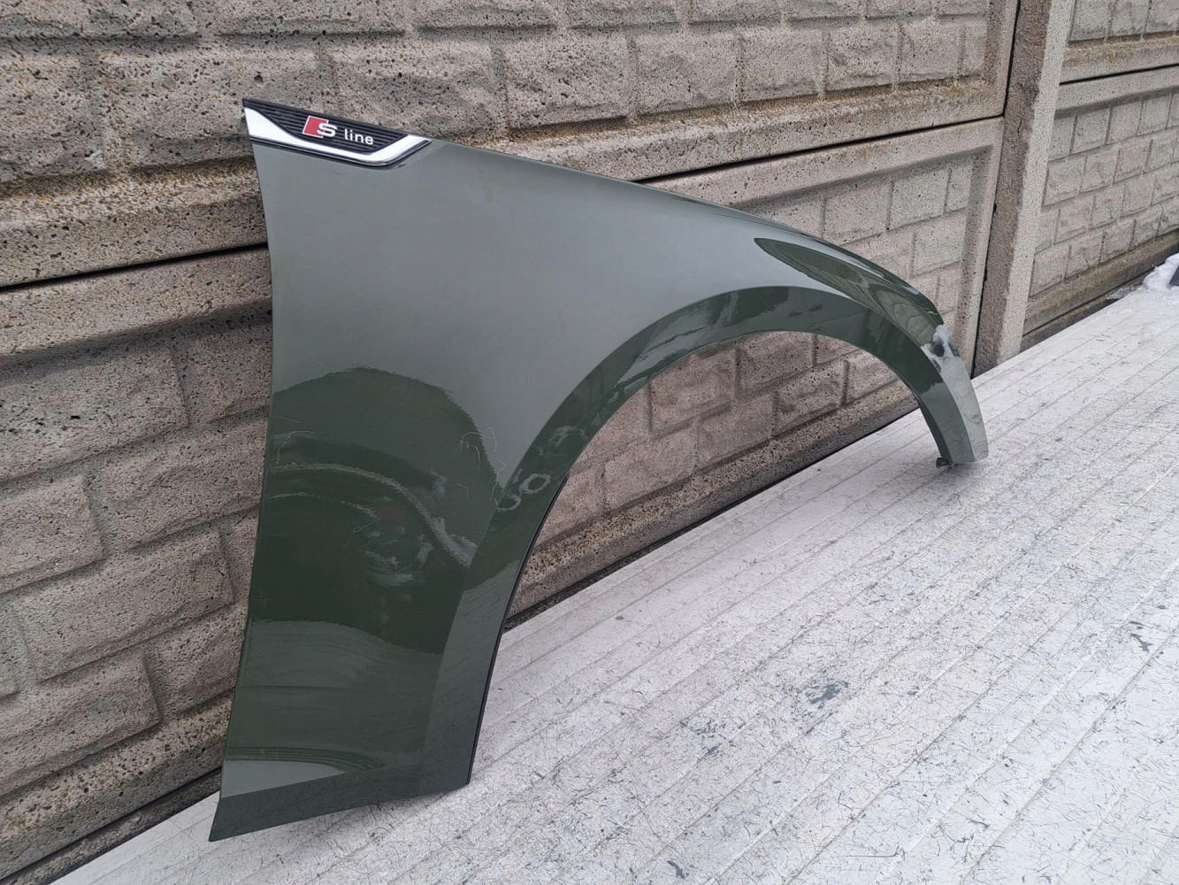BŁOTNIK PRZEDNI PRAWY AUDI A5 8W6 16-24 - (17136612001)
