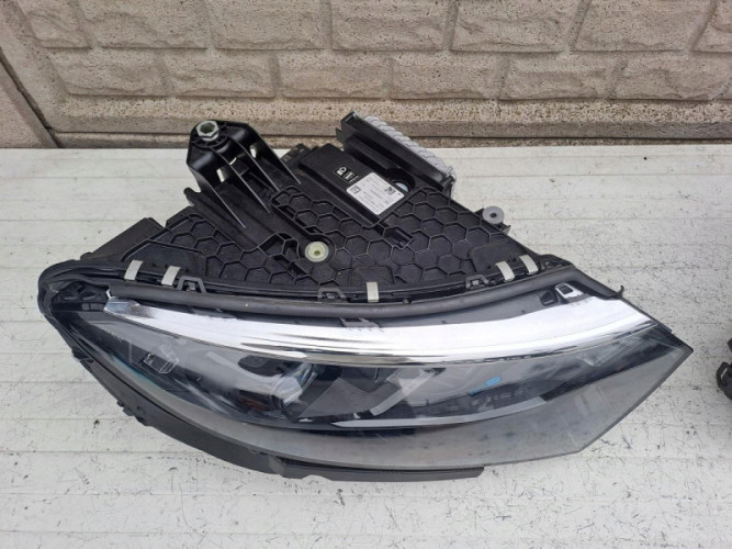LAMPA PRAWA LEWA MERCEDES W297 EQS A 297 906 03 02/A 297 906 04 02 - (17136756985)