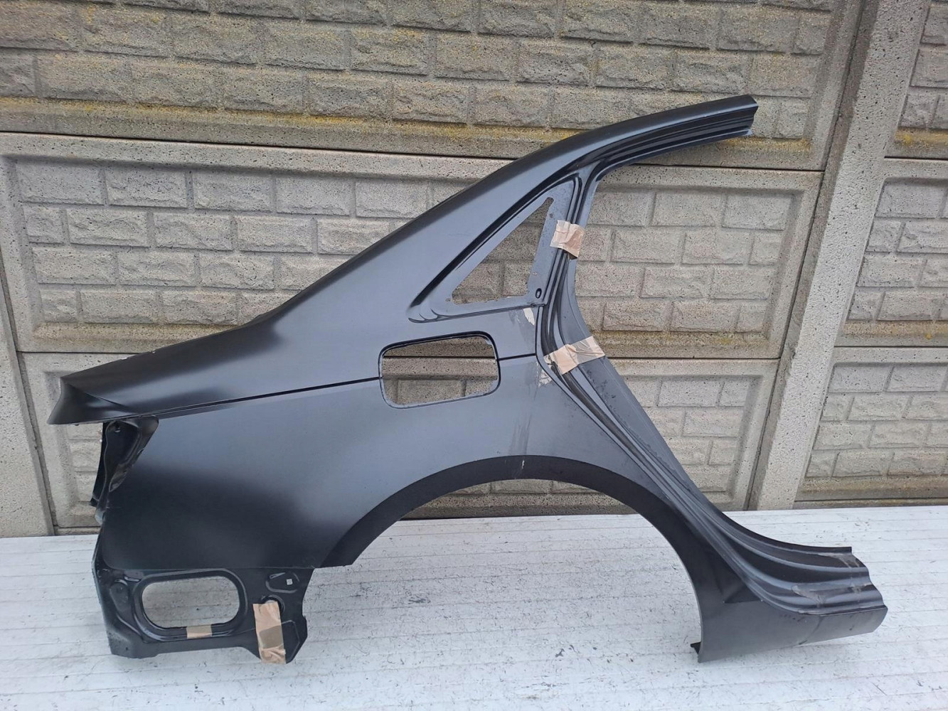 BŁOTNIK PRAWY TYŁ TYLNY AUDI A4 B9 8W SEDAN PRZED LIFTEM - (17146447822)