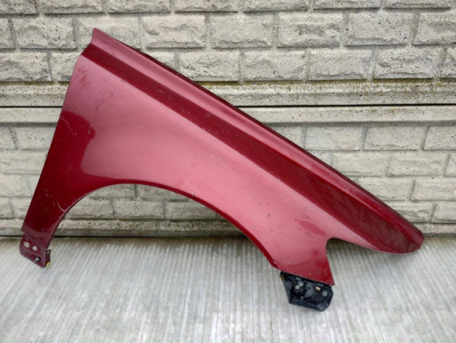 VOLVO S40 V50 04-12 BLOTNIK PRZEDNI PRAWY - (17148636007)