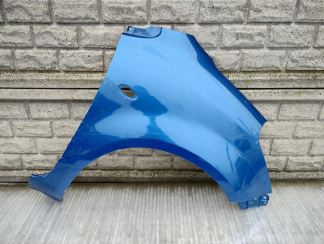 SUZUKI SPLASH 2007-2017 BŁOTNIK PRZEDNI PRAWY - (17148639033)