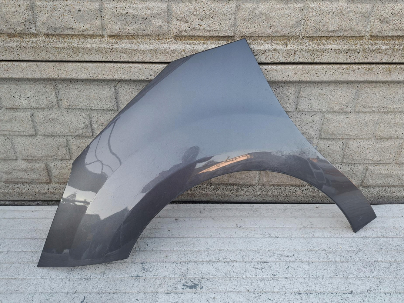 CITROEN C3 DS3 2009-2018 BŁOTNIK LEWY PRZEDNI - (17157980614)