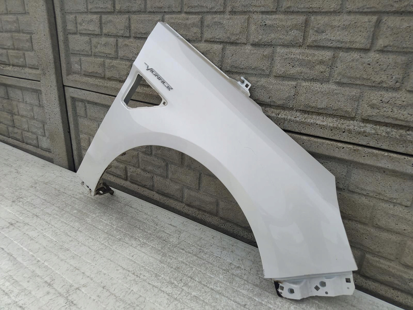 FORD S-MAX MK2 2015-2021 BŁOTNIK PRAWY PRZEDNI - (12186116432)