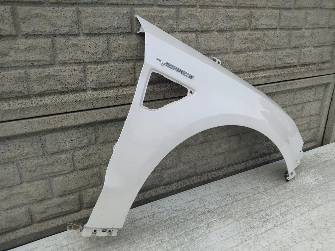 FORD S-MAX MK2 2015-2021 BŁOTNIK PRAWY PRZEDNI - (12186116432)