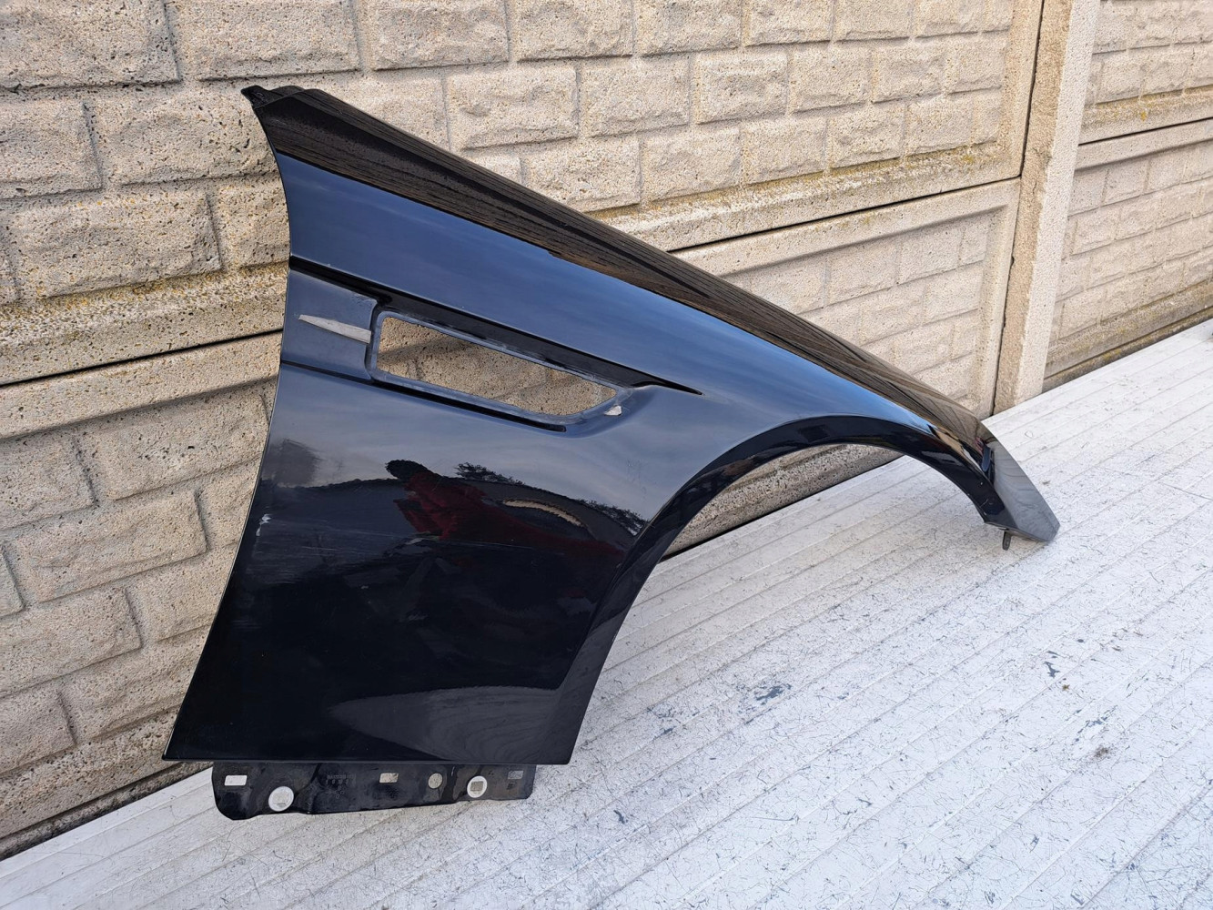 MERCEDES SLK W 172 W172 BŁOTNIK PRZEDNI PRAWY - (17158051629)