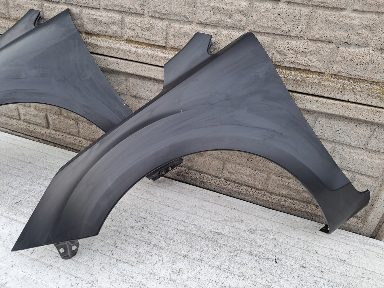 FORD FOCUS II LIFT 08-12 MK2 BŁOTNIK LEWY PRZÓD NOWY - (17168513238)