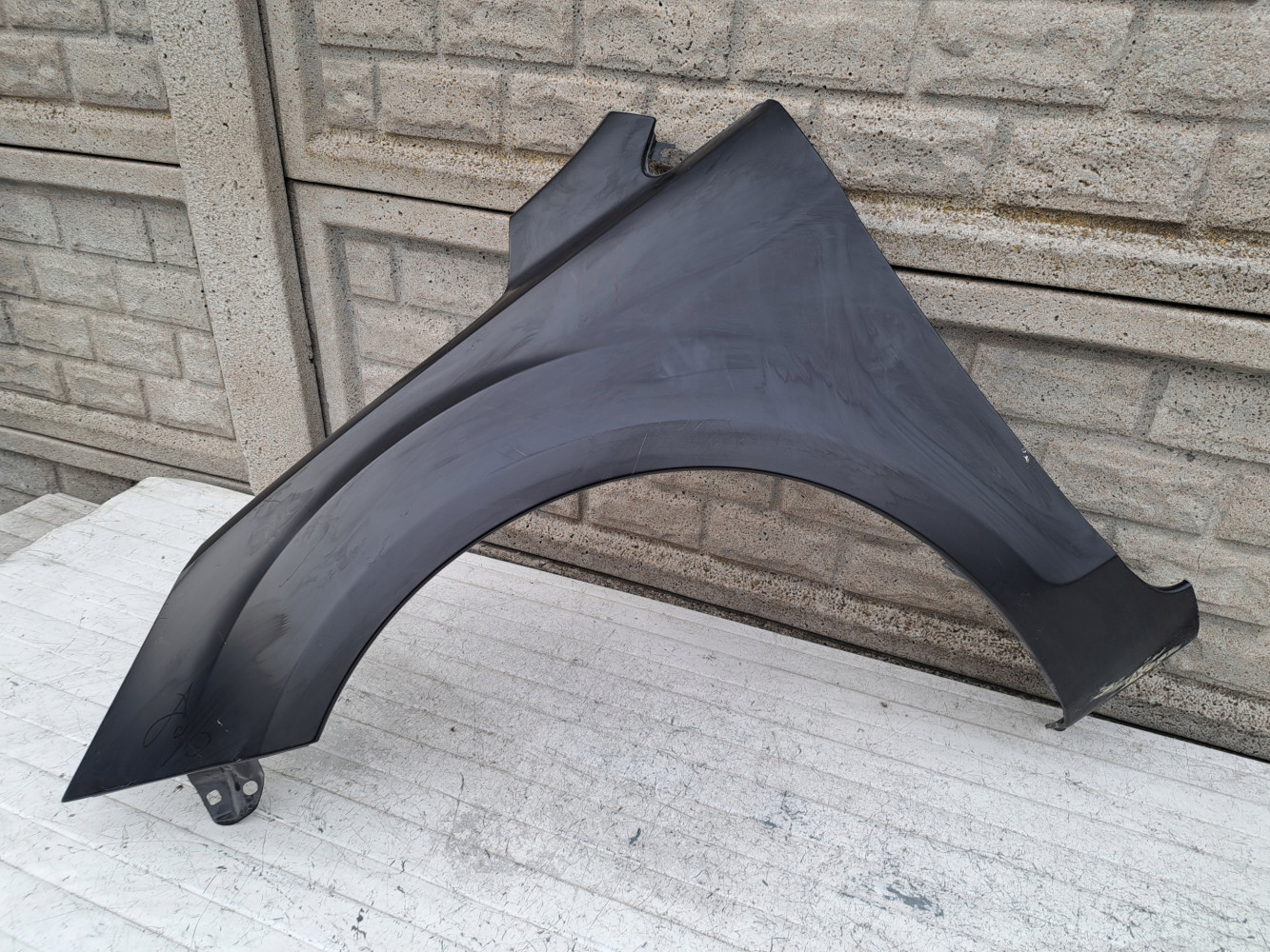 FORD FOCUS II LIFT 08-12 MK2 BŁOTNIK LEWY PRZÓD NOWY - (17168513238)