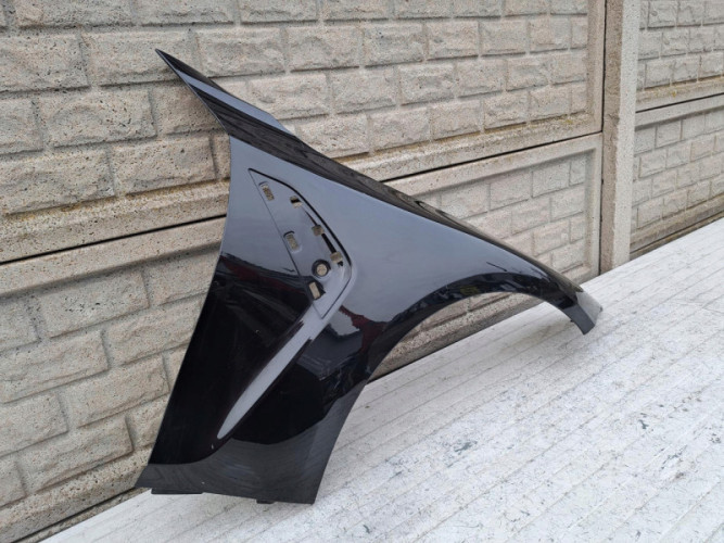 BMW M3 G80 BŁOTNIK PRAWY PRZEDNI - (17168572260)