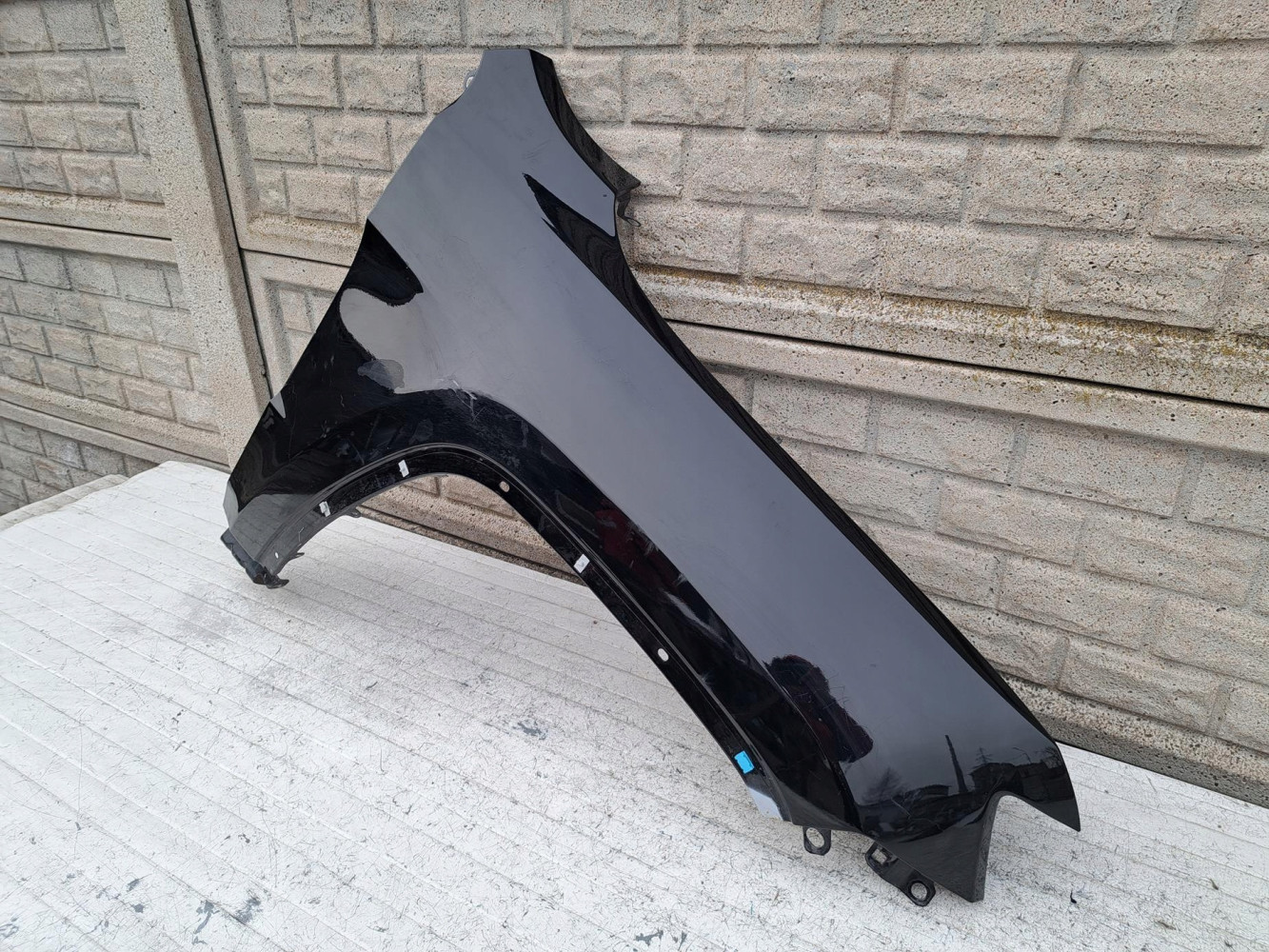JEEP GRAND CHEROKEE WK2 LIFT BŁOTNIK PRAWY - (17168582678)