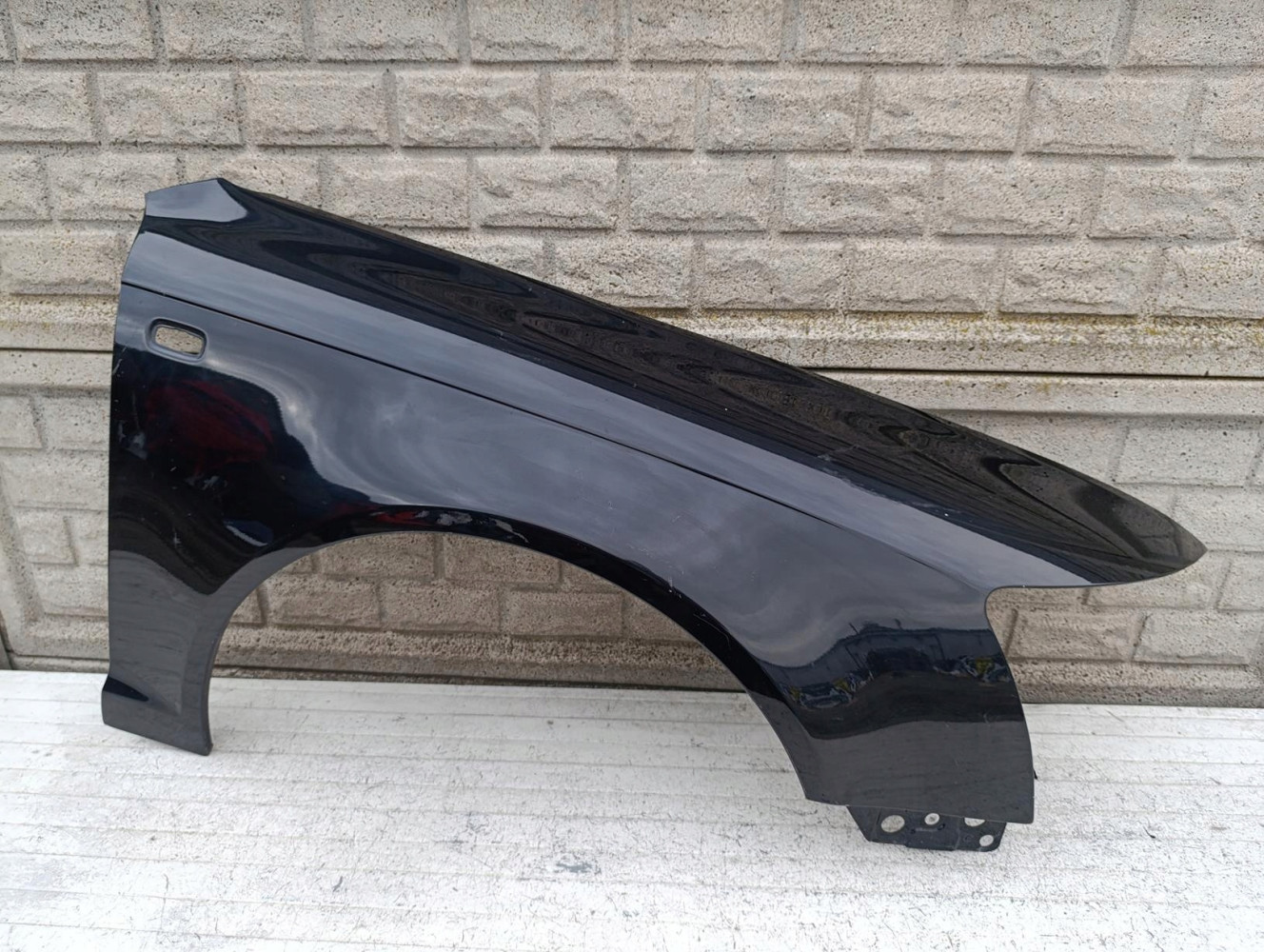 AUDI A6 C6 4F0 2005 - 2008 BŁOTNIK PRZEDNI PRAWY - (17195943438)