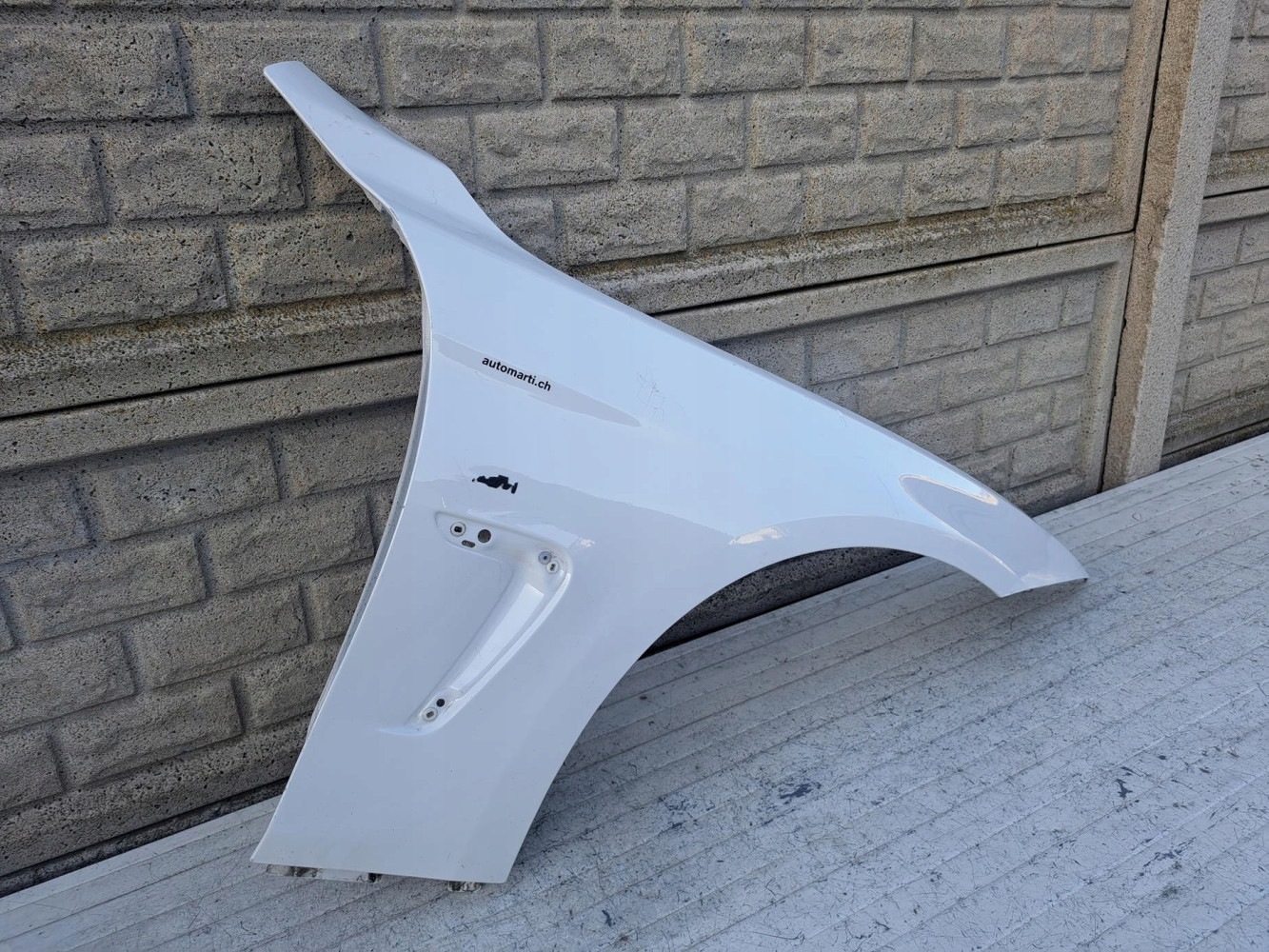 BMW IV 4 F32 F33 F36 BŁOTNIK PRAWY PRZEDNI - (17196055333)