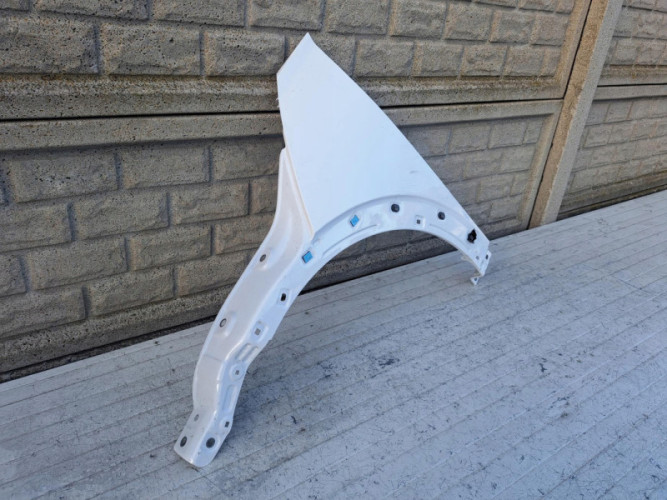 BŁOTNIK PRAWY PRZEDNI HYUNDAI IONIQ 5 V 21-23 - (17196120252)