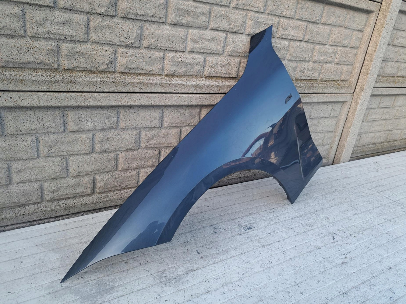 BMW IV 4 G22 G23 BŁOTNIK LEWY PRZEDNI - (17196126187)