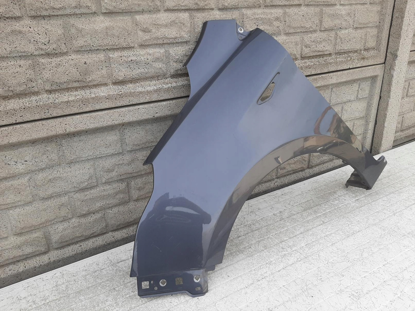 FORD KA+ PLUS MK3 III 16-21 BŁOTNIK PRZEDNI LEWY - (12201687152)
