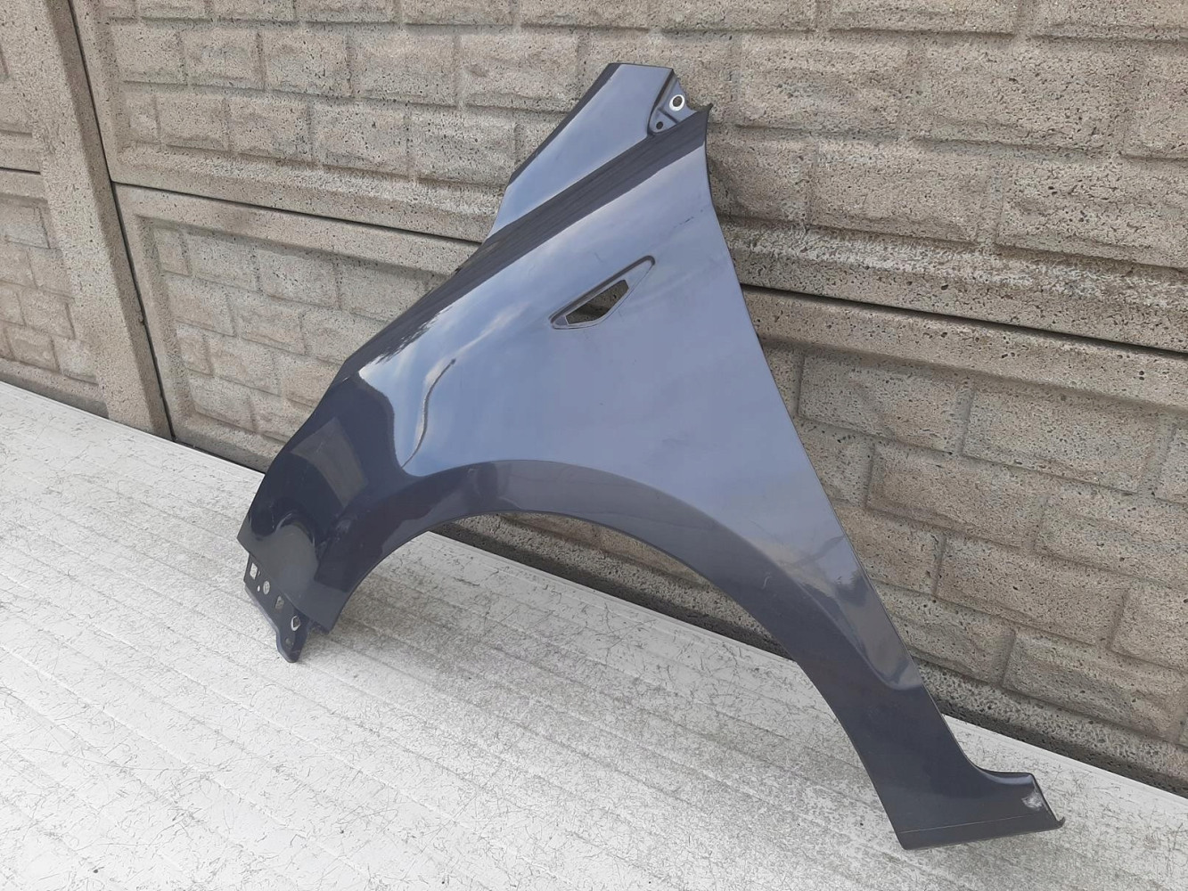 FORD KA+ PLUS MK3 III 16-21 BŁOTNIK PRZEDNI LEWY - (12201687152)