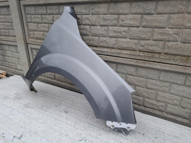 NISSAN NAVARA IV 16-24 BŁOTNIK PRZEDNI PRAWY - (17196289227)