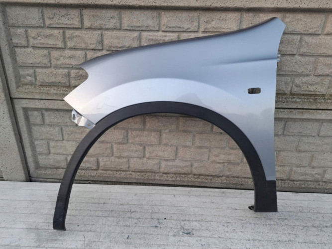 BŁOTNIK PRZEDNI LEWY NISSAN QASHQAI 10-14 LIFT - (17207734121)
