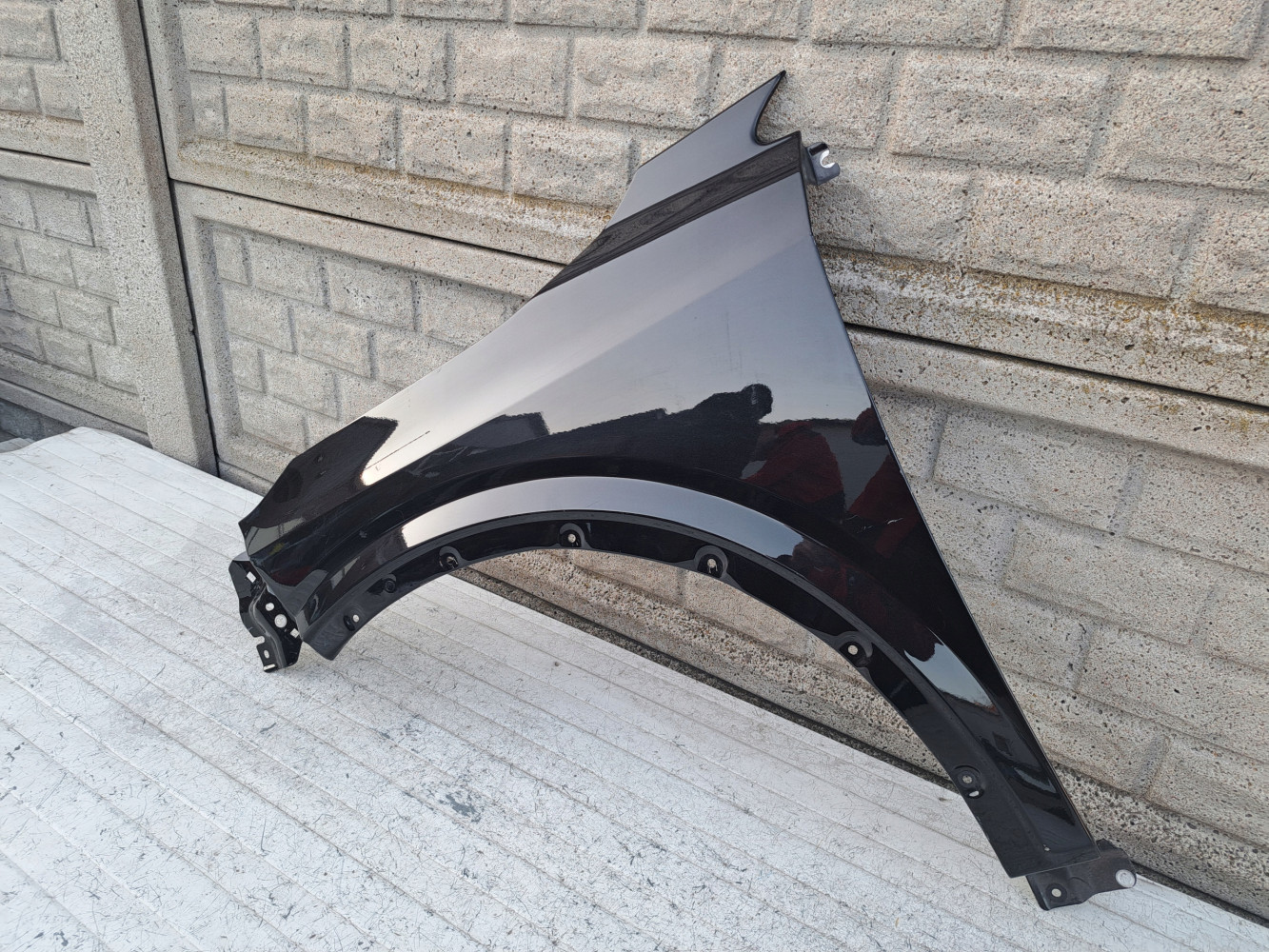 NISSAN QASHQAI 2022-24 BŁOTNIK LEWY NOWY MODEL - (17207765919)